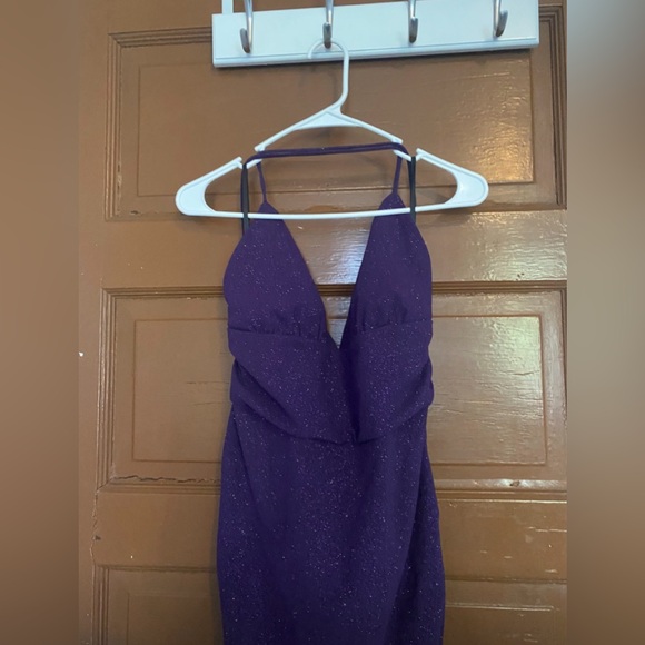 Prom dress - Picture 2 of 5